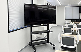 テレビスタンド組み立て例