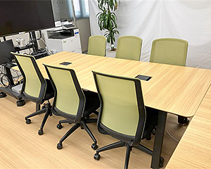 オフィス家具組み立て例